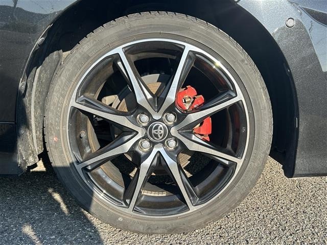 Toyota AQUA 2023 8588072-8