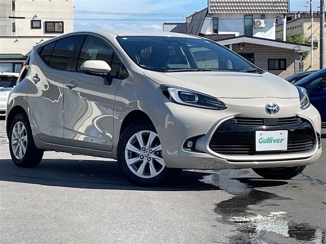 Toyota AQUA 2022 8588106-0