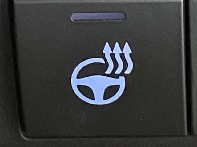 Toyota AQUA 2022 8588106-21