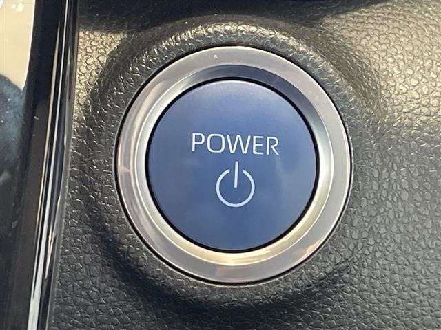 Toyota AQUA 2022 8588106-7