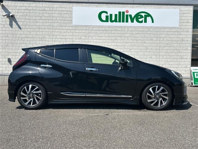 Toyota AQUA 2021 8588115-10