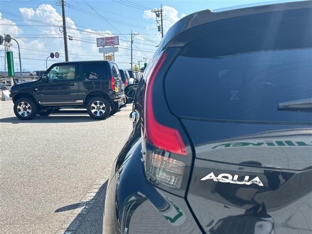 Toyota AQUA 2021 8588115-15