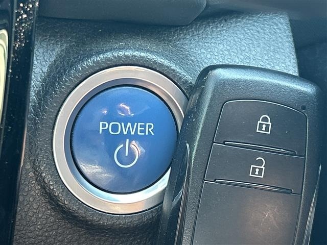Toyota AQUA 2021 8588115-16