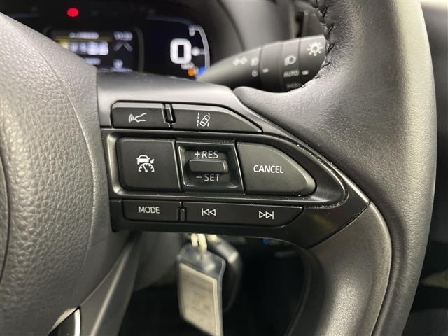 Toyota AQUA 2021 8588116-12