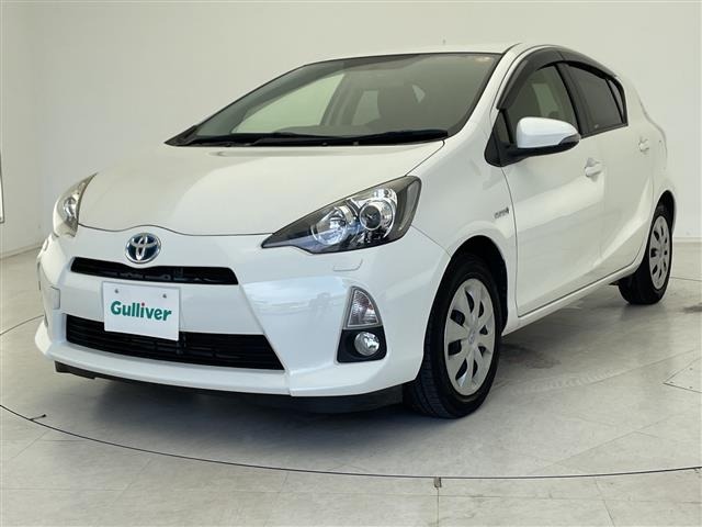 Toyota AQUA 2014 8588118-15