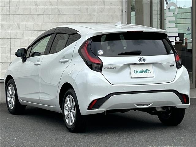 Toyota AQUA 2023 8588168-13