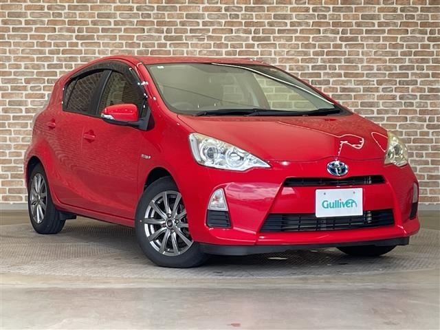 Toyota AQUA 2014 8588178-0