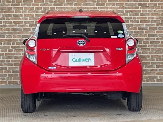 Toyota AQUA 2014 8588178-6