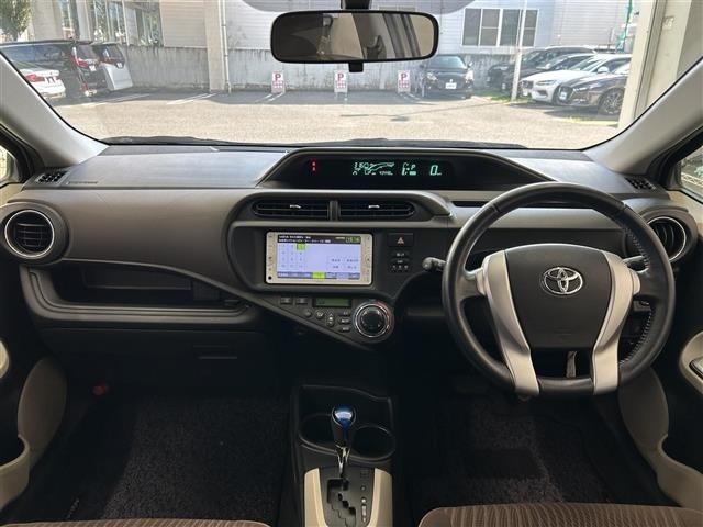 Toyota AQUA 2012 8588199-20