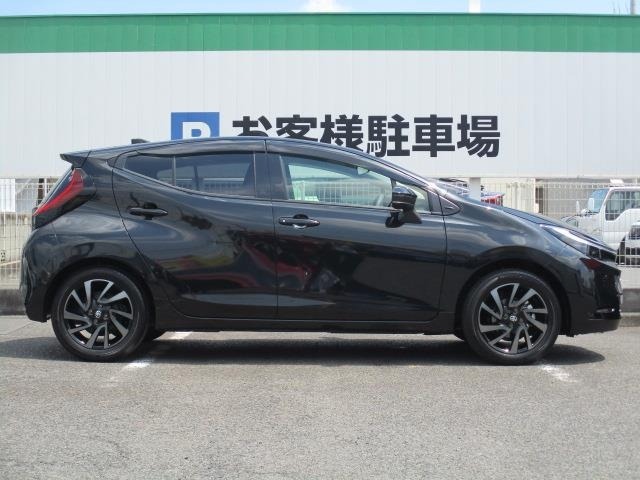 Toyota AQUA 2026 8588221-21