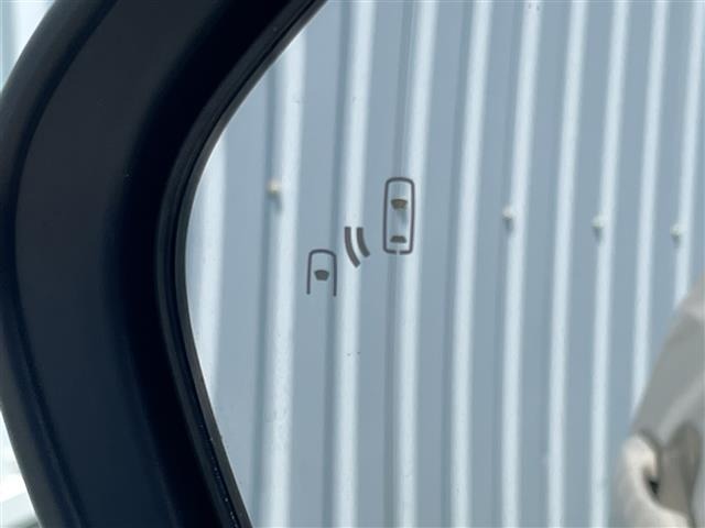 Toyota AQUA 2021 8588222-3