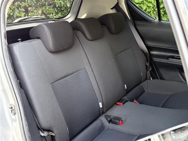 Toyota AQUA 2016 8588227-20