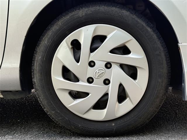 Toyota AQUA 2016 8588227-8