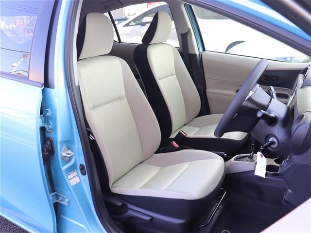 Toyota AQUA 2013 8588246-3