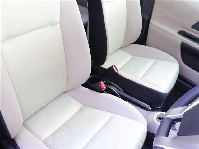 Toyota AQUA 2013 8588246-5