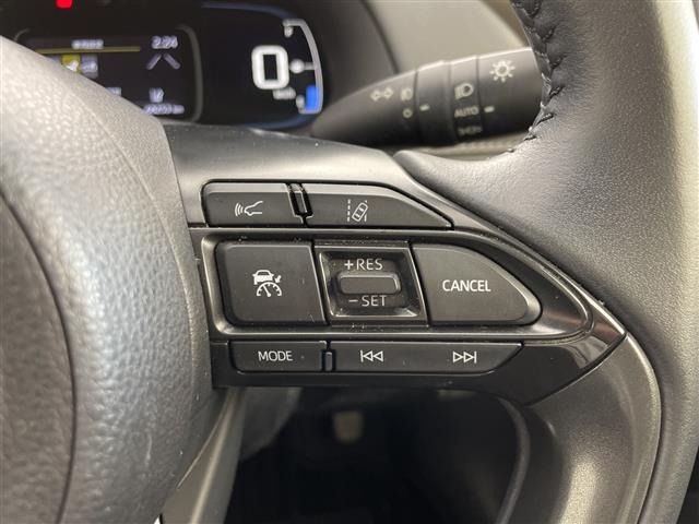 Toyota AQUA 2021 8588255-11