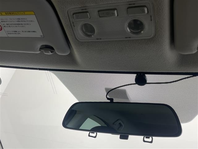 Toyota AQUA 2013 8588260-19