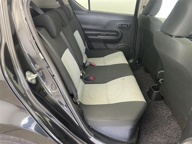 Toyota AQUA 2013 8588260-3