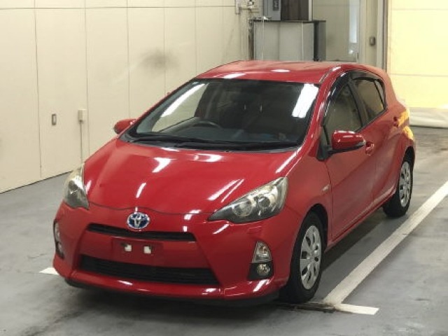 Toyota AQUA 2012 8588268-2