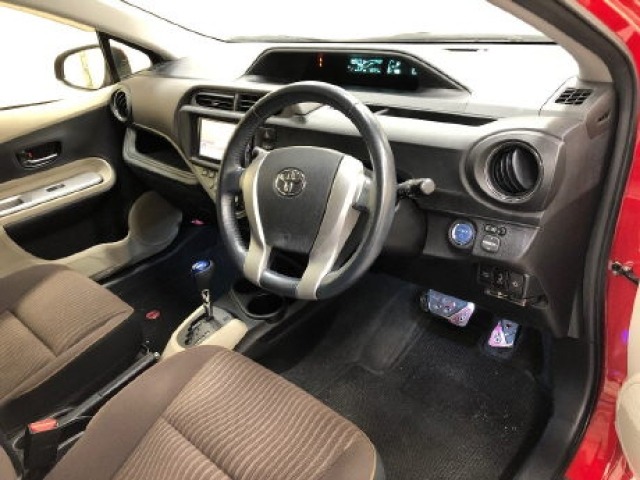 Toyota AQUA 2012 8588268-5