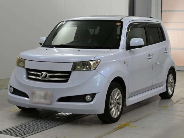 Toyota BB 2006 8594001-0