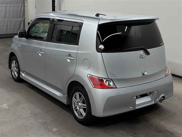 Toyota BB 2006 8594002-1