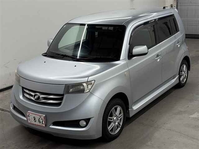 Toyota BB 2006 8594002-4