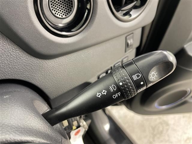Toyota BB 2014 8594008-1