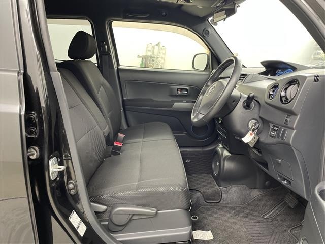 Toyota BB 2014 8594008-22