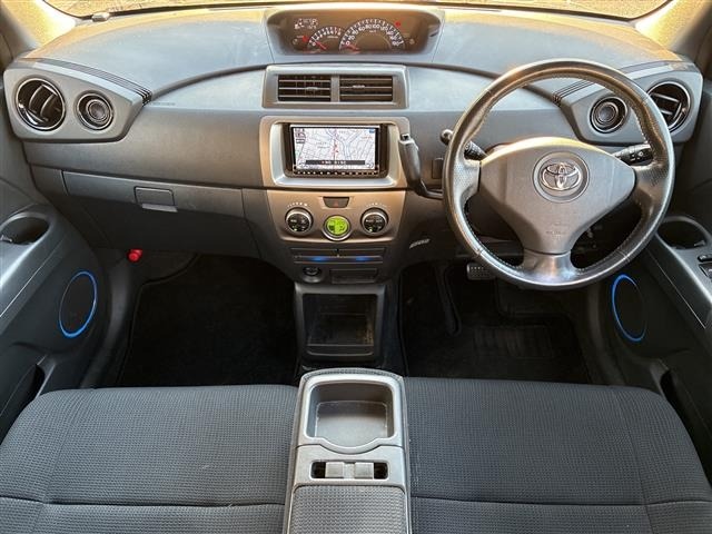 Toyota BB 2010 8594009-15
