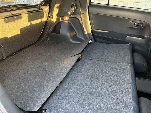 Toyota BB 2010 8594009-21