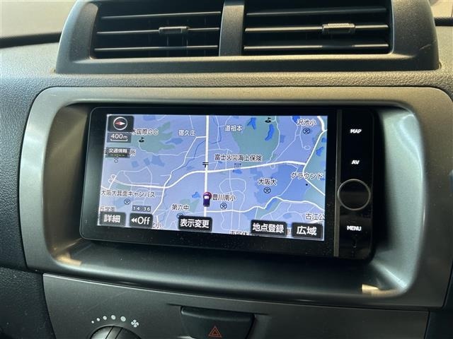 Toyota BB 2012 8594010-11