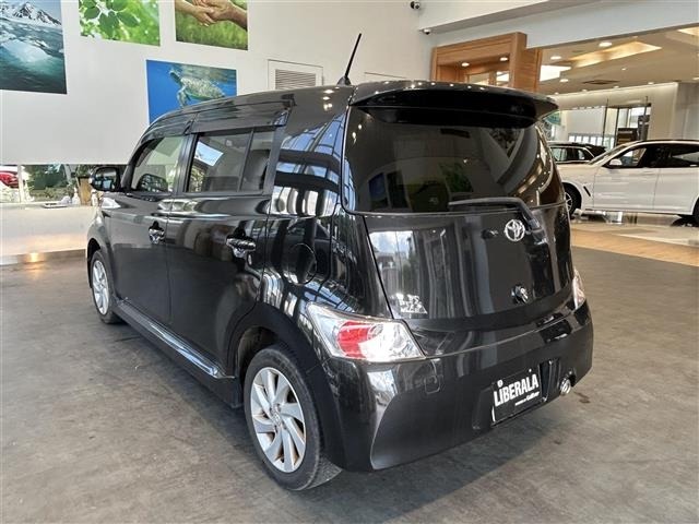 Toyota BB 2012 8594010-13