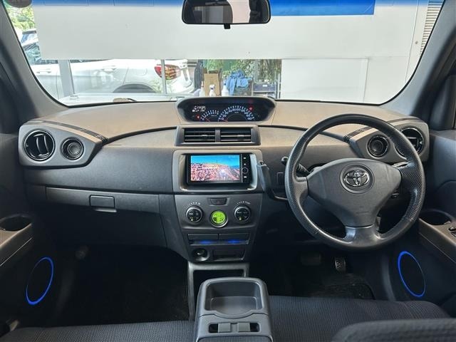 Toyota BB 2012 8594010-14