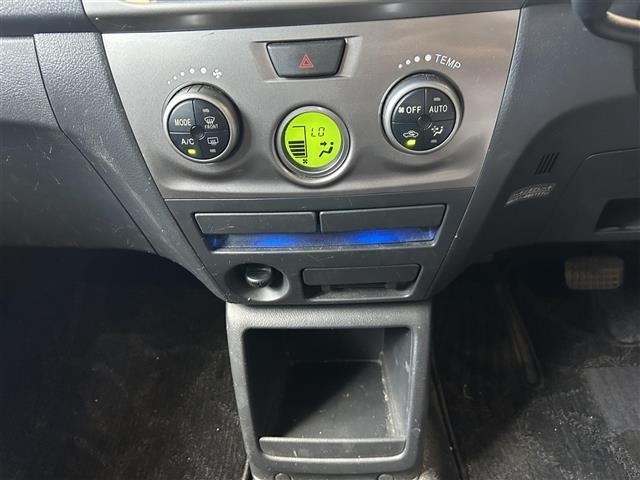 Toyota BB 2012 8594010-18