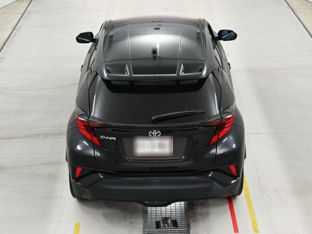 Toyota C-HR 2021 8592594-8