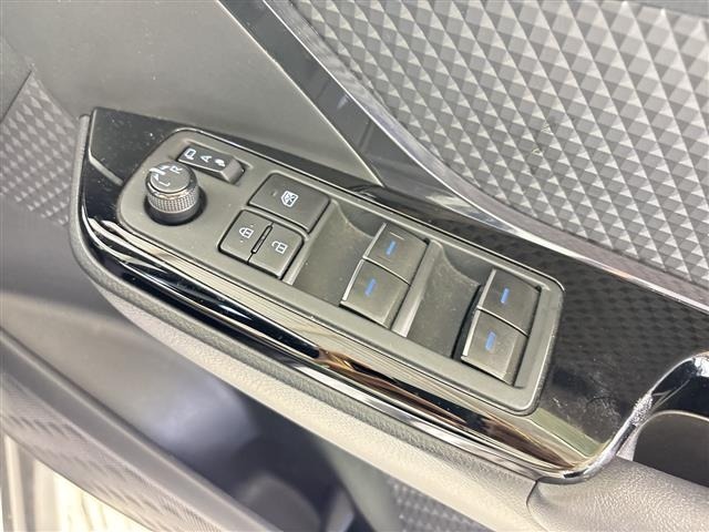 Toyota C-HR 2021 8592895-2