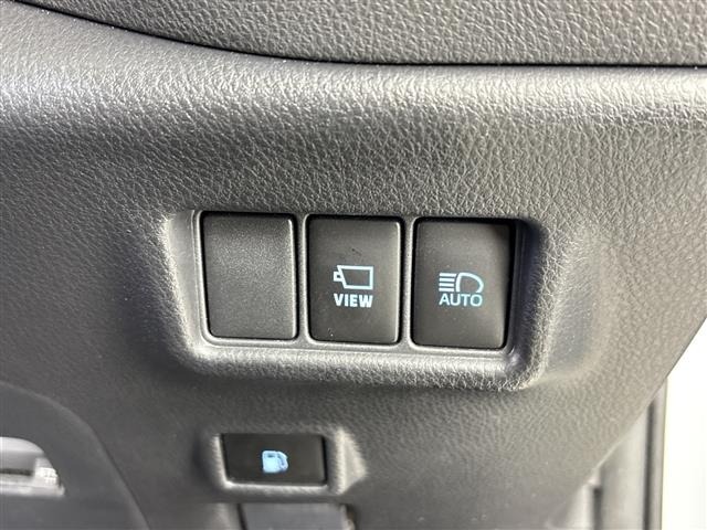 Toyota C-HR 2021 8592895-22