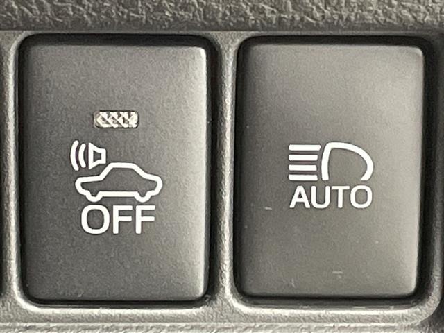 Toyota C-HR 2018 8592905-1