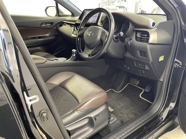 Toyota C-HR 2018 8592905-23