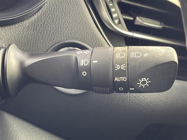 Toyota C-HR 2018 8592905-7