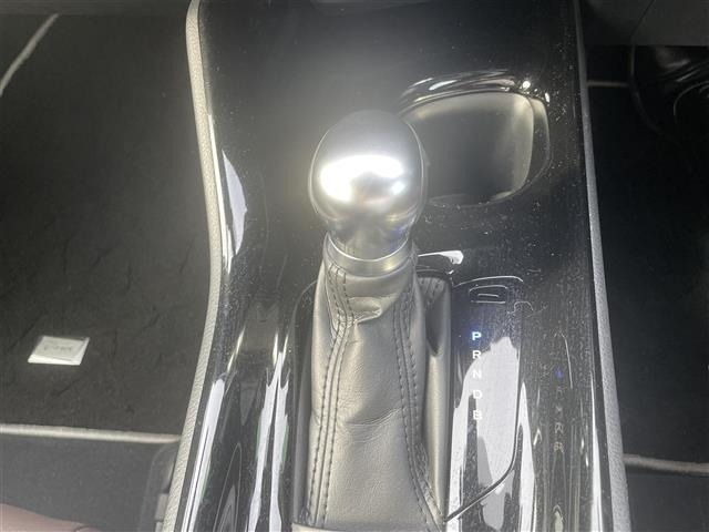 Toyota C-HR 2018 8592997-20