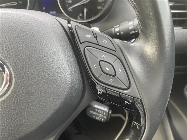 Toyota C-HR 2018 8592997-21