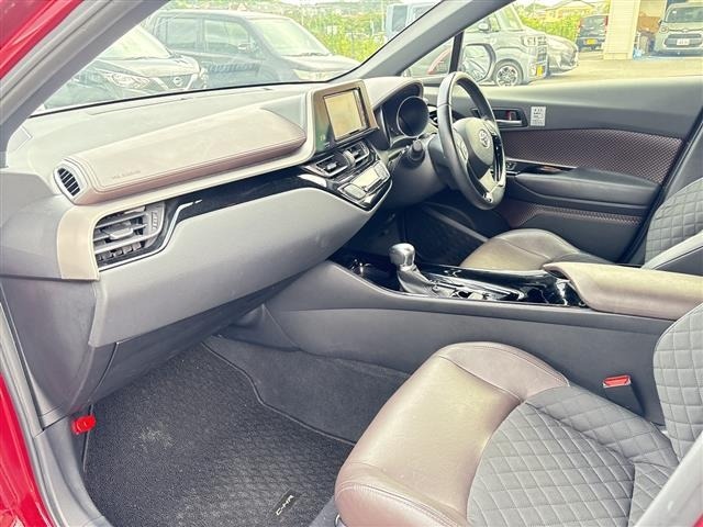Toyota C-HR 2019 8593073-12