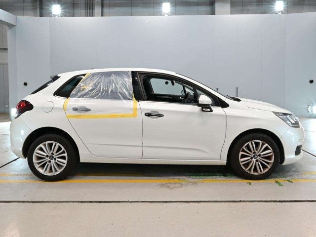 Citroen C4 2017 8592121-3