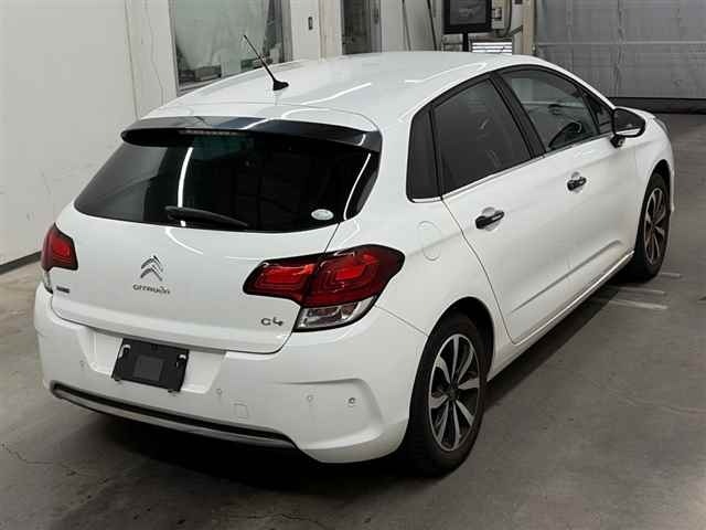 Citroen C4 2017 8592122-5