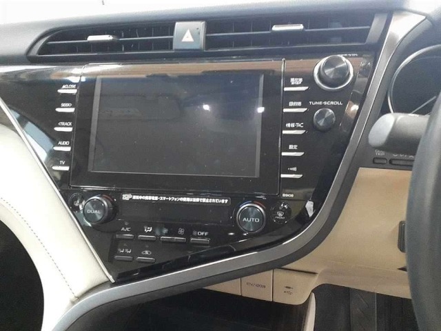 Toyota CAMRY 2017 8593852-12