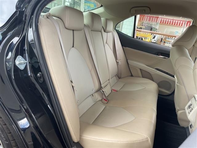 Toyota CAMRY 2017 8593937-12