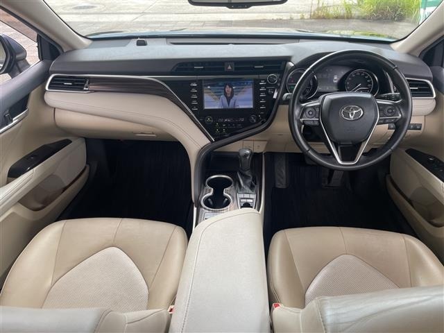 Toyota CAMRY 2017 8593937-14
