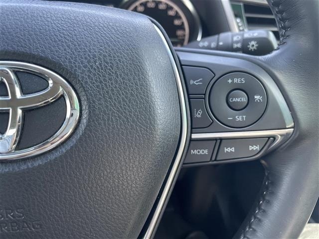 Toyota CAMRY 2018 8593939-1